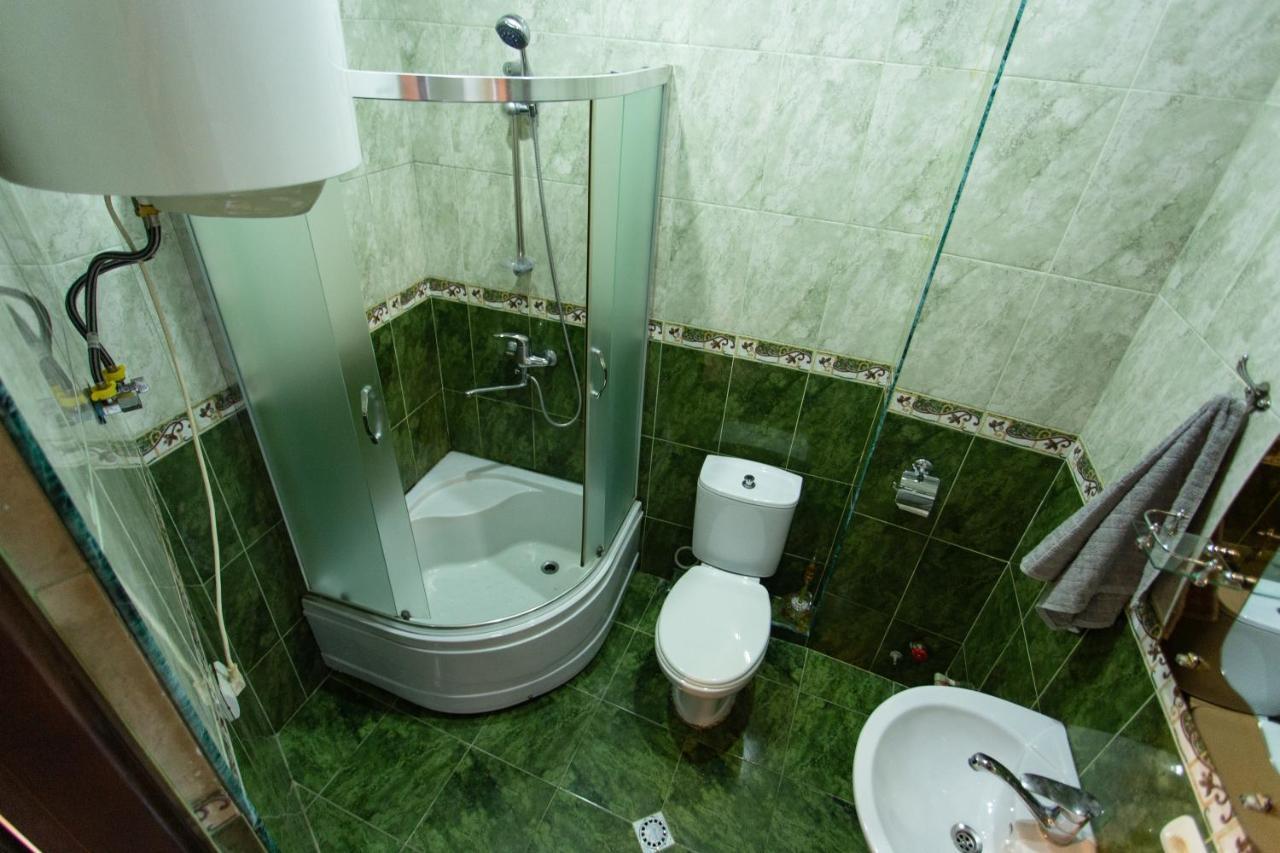 Apartments In The Historical Center Of Batumi, Near The Seaside Park Екстер'єр фото