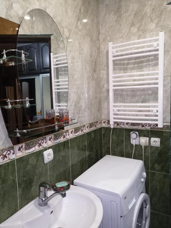 Apartments In The Historical Center Of Batumi, Near The Seaside Park Екстер'єр фото